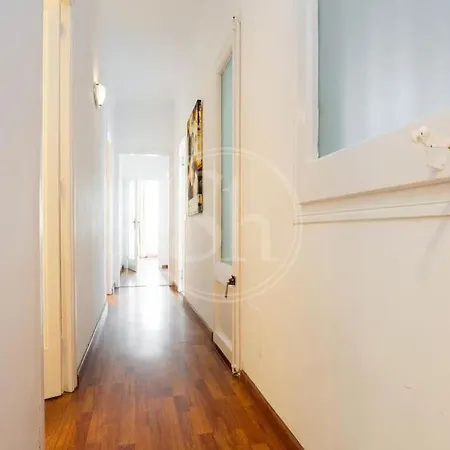 Apartment Elegante Cerca De La Sagrada Familia I