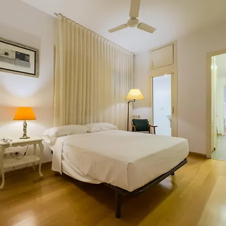 Apartament Enrique Granados *