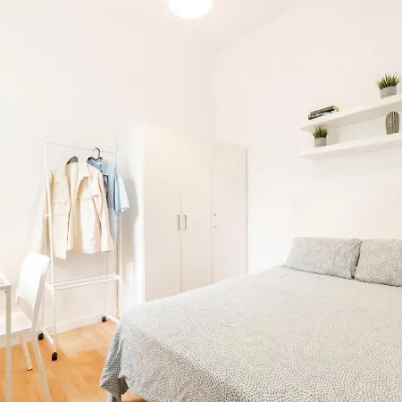 Hostal Balmes Private Barcelona