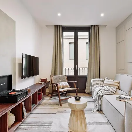 Apartment Pompei - 2 Bedrooms, Balcony And Terrace In Ciutat Vella