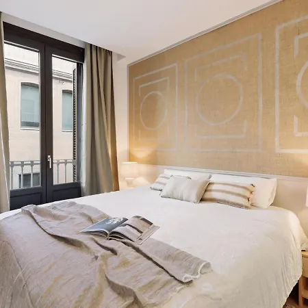 Pompei - 2 Bedrooms, Balcony And Terrace In Ciutat Vella Apartment Barcelona
