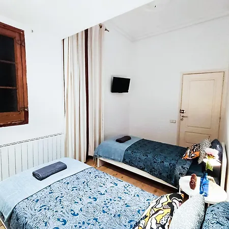 Hostal Private In Born -