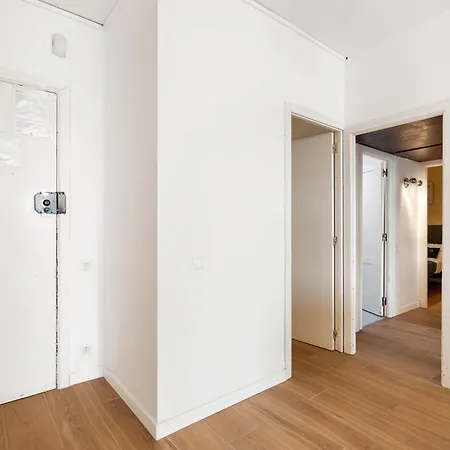 Appartamento Fridays Flats Spacious 4br Family Retreat *