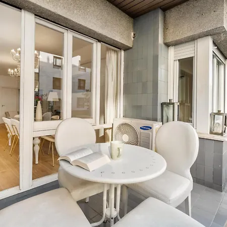 Fridays Flats Spacious 4br Family Retreat * Barcellona
