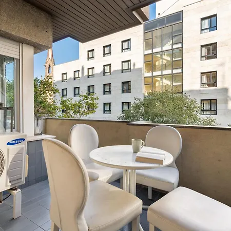 Appartamento Fridays Flats Spacious 4br Family Retreat *