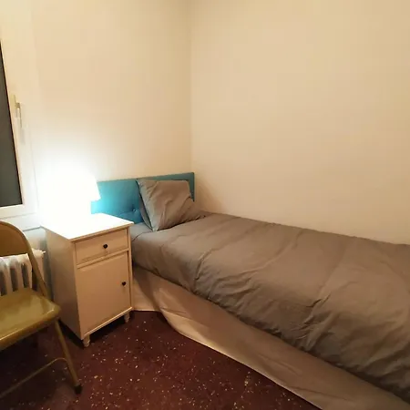 Apartment Spacious In The Heart Of The *
