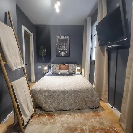 Cozy In The Gothic Quarter Of Apartament