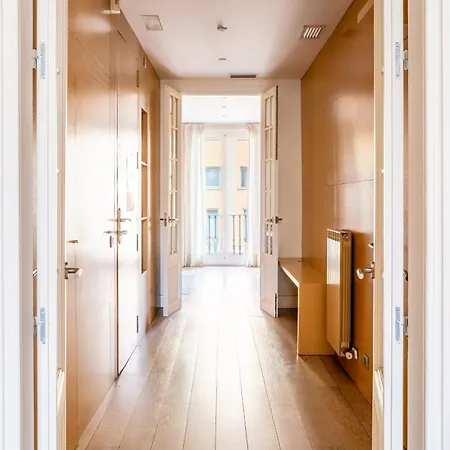 Lägenhet Classy 3bed 3bath In Eixample Barcelona