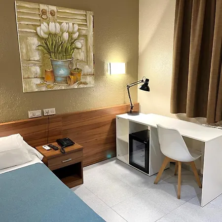 Aneto Hotel