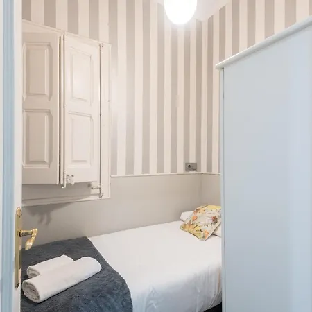 Eixample 3bd With Private Terrace *