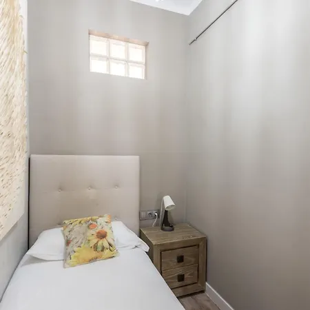 Eixample 3bd With Private Terrace *