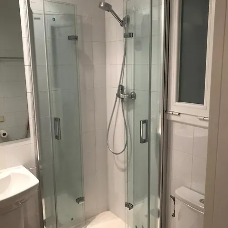 2 Bedrooms By Sants Market Appartamento Barcellona