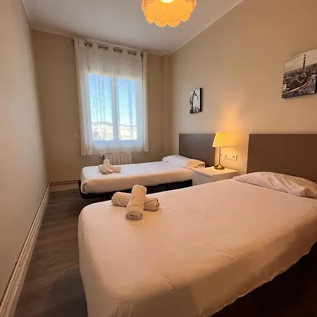 Rius - Modern In Montjuic Apartment
