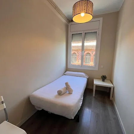Rius - Modern In Montjuic Apartment *