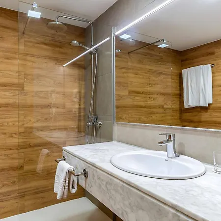 Appart hôtel Bertran 3*