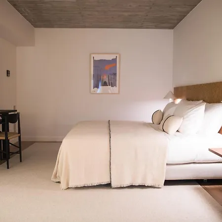 The Patio - 3 Bedroom Duplex With Private Terrace And Pool Apartament Barcelona