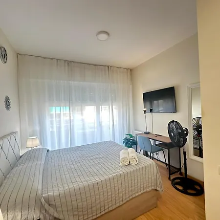 Paris Barcelona