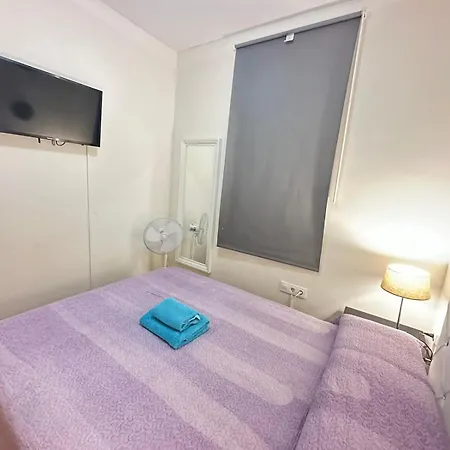 Paris Barcelona