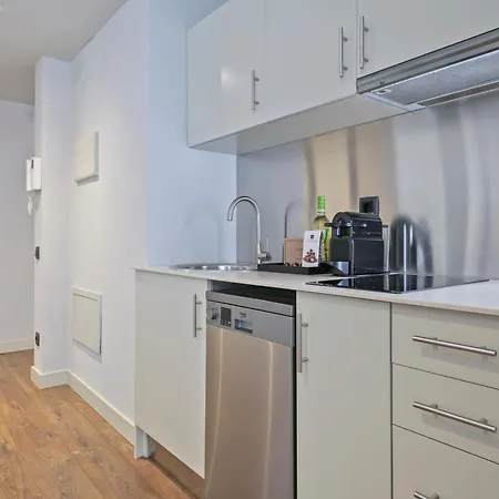 Apartment Uma Suites Barceloneta Beach *