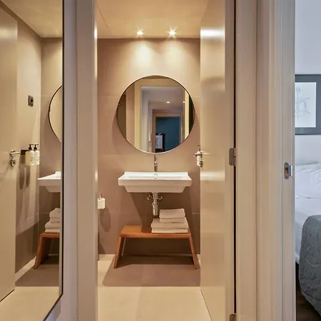 Uma Suites Barceloneta Beach Apartment Barcelona