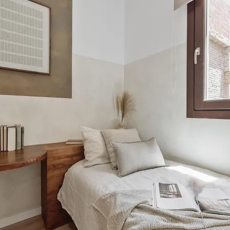 Vietri - 2 Bedrooms And Terrace In Sant Antoni Barcelona
