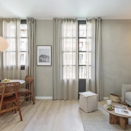 Vietri - 2 Bedrooms And Terrace In Sant Antoni Apartment *
