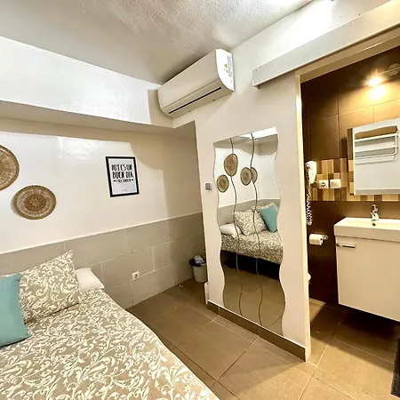 In By Perita Next Metro St T1 Apartment Barcelona