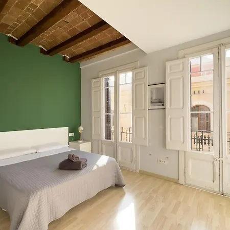Apartment Fuer 3 Personen Ca 40 Qm In Barcelona-gracia, Costa Brava Costa Del Maresme