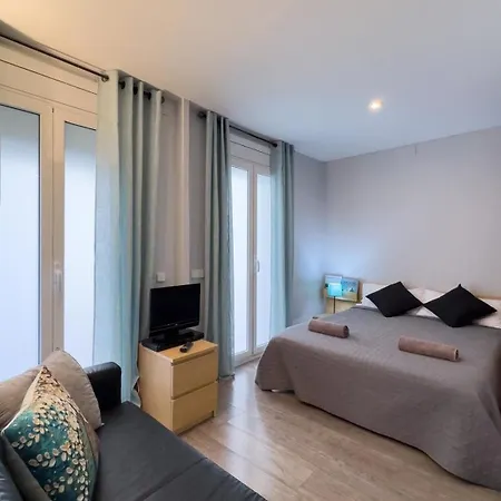 Fuer 2 Personen Ca 38 Qm In Barcelona-gracia, Costa Brava Costa Del Maresme Barcelona