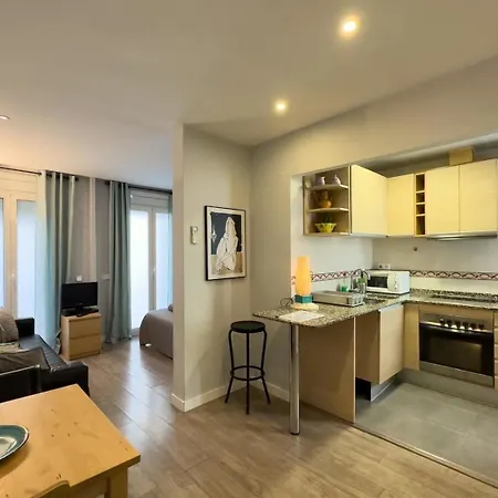 Fuer 2 Personen Ca 38 Qm In Barcelona-gracia, Costa Brava Costa Del Maresme Apartment Barcelona