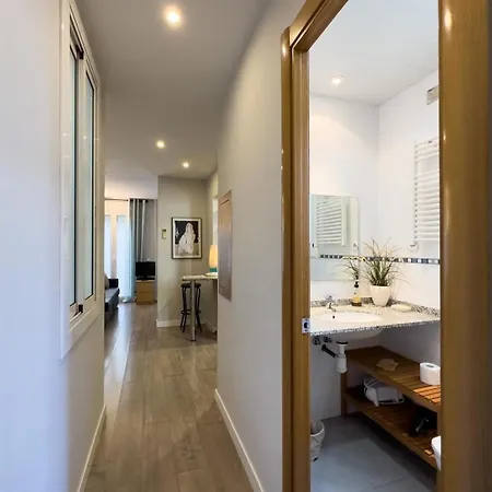 Fuer 2 Personen Ca 38 Qm In Barcelona-gracia, Costa Brava Costa Del Maresme Apartment Barcelona