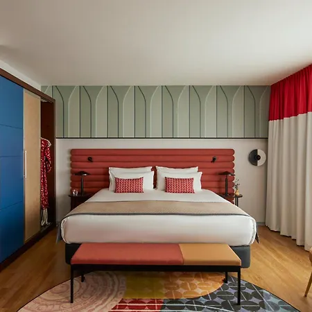 Indigo Granvia Plaza Espana, An Ihg فندق