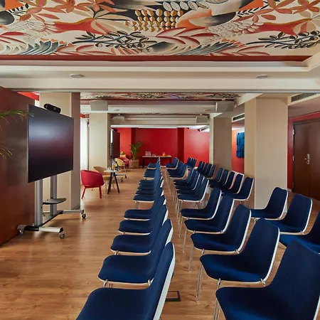 Hotel Indigo Granvia Plaza Espana, An Ihg