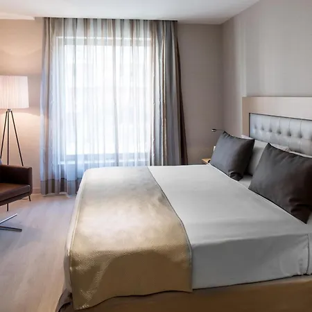 Catalonia Sagrada Familia Hotel 3*