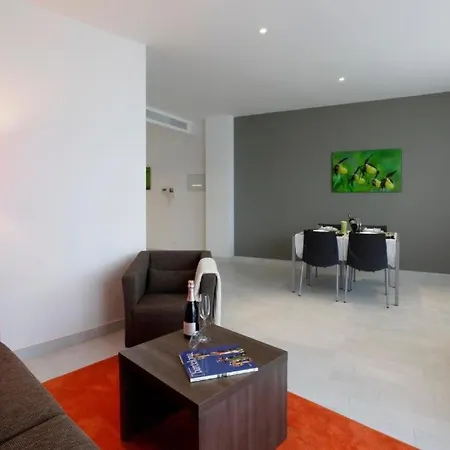Fisa Rentals Les Corts