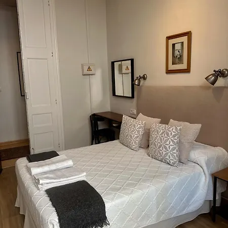 Casa Consell Gran Via, 2* Barcelona
