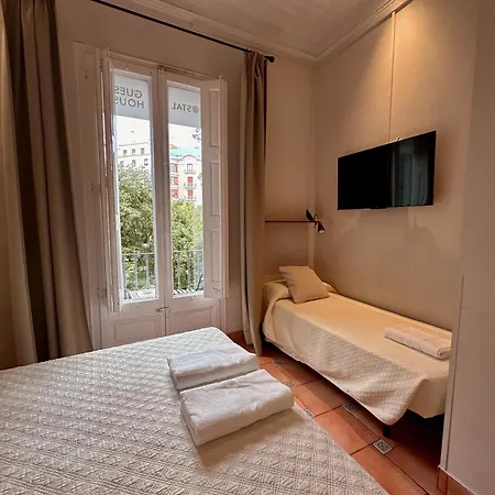 Gasthuis Casa Consell Gran Via, 2*