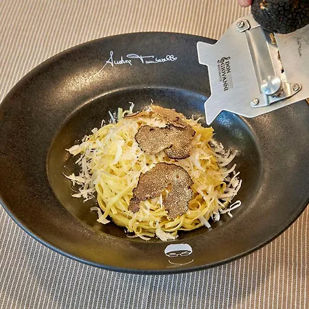 Nh巴塞罗那体育场酒店