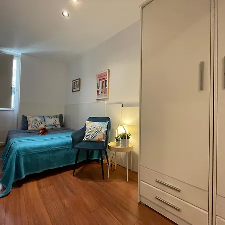 Moll De La Fusta Hostal Barcelona