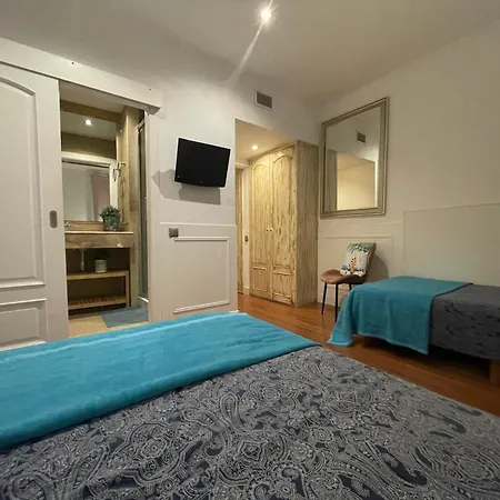 Hostal Moll De La Fusta *