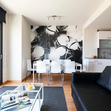 Ab Park Gueell-gaudi Apartman *