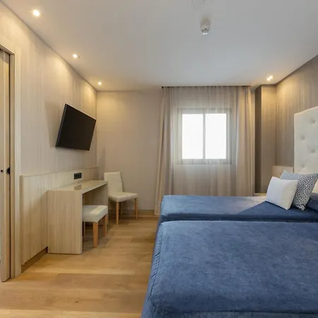 Rialto Hotel 3*