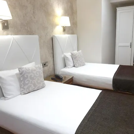 Lloret Ramblas Hotel