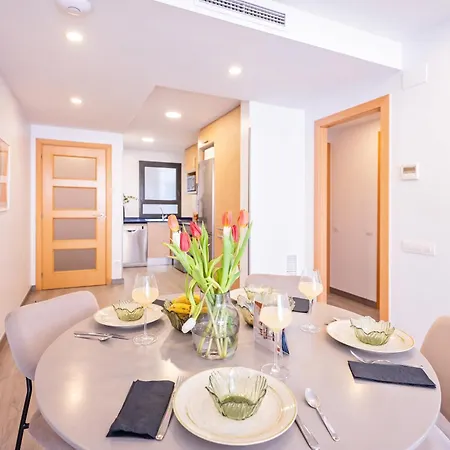 Sweett - Carrer Fira Апартаменты *