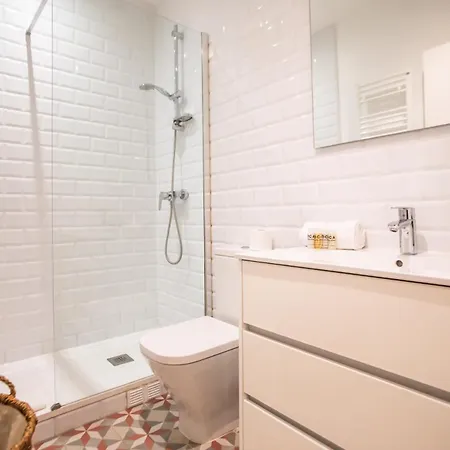 B3mal1081- New 2br Flat With Private Terrace Apartment *