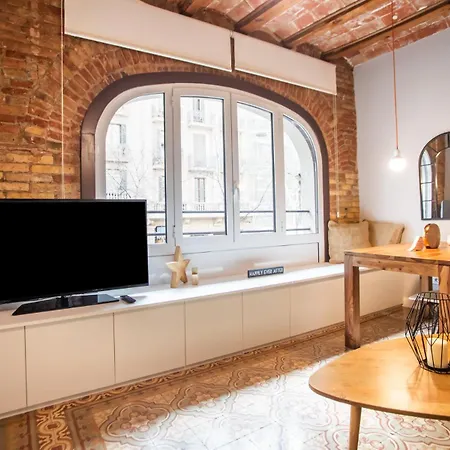 E1mal1079- Fantastic 2br Flat In The Center Apartment *