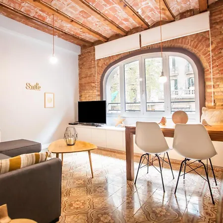 E1mal1079- Fantastic 2br Flat In The Center Barcelona