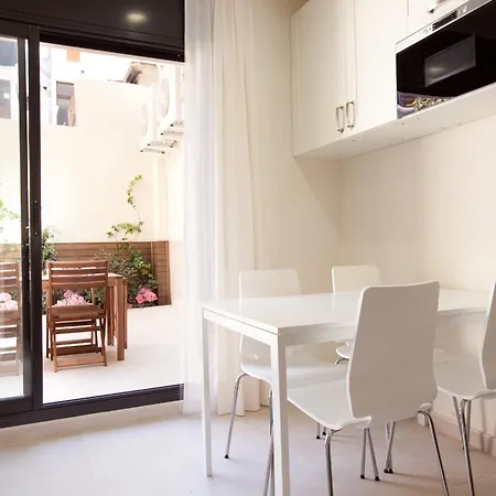 Ab Poble Nou Venero * Barcelona