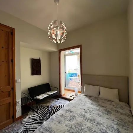 Apartment Avec Acces Prive, Terrasse, Piscine *