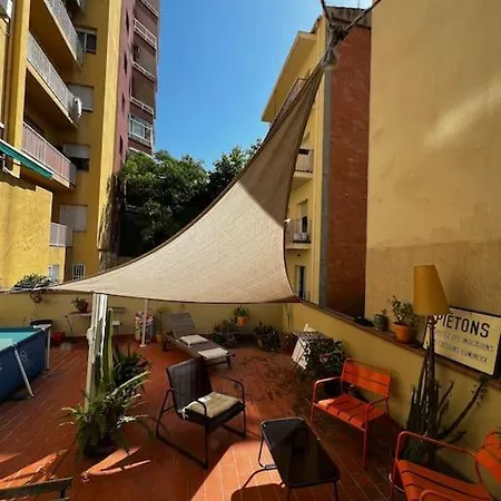 Avec Acces Prive, Terrasse, Piscine * Barcelona